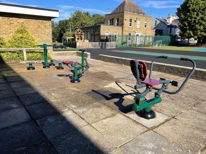 playground gym equipment