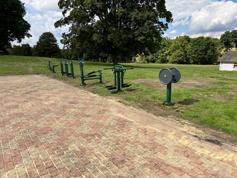 school garden gym equipment installation