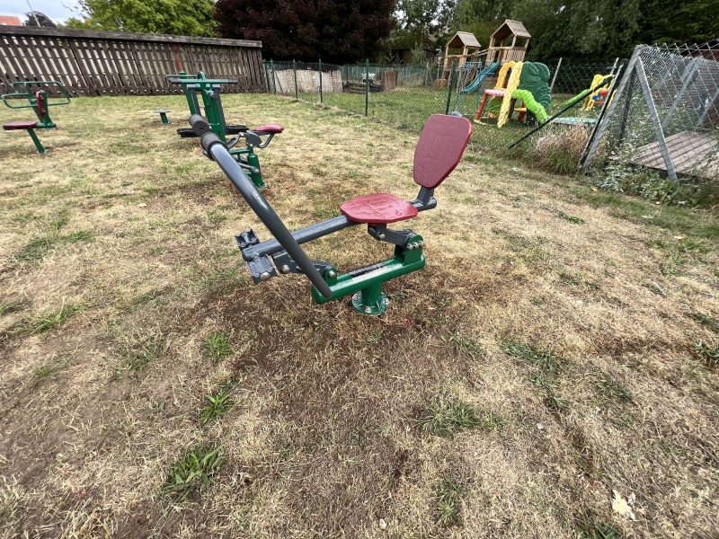 public park gym equipment