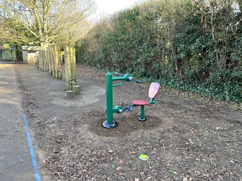 park community fitness equipment price