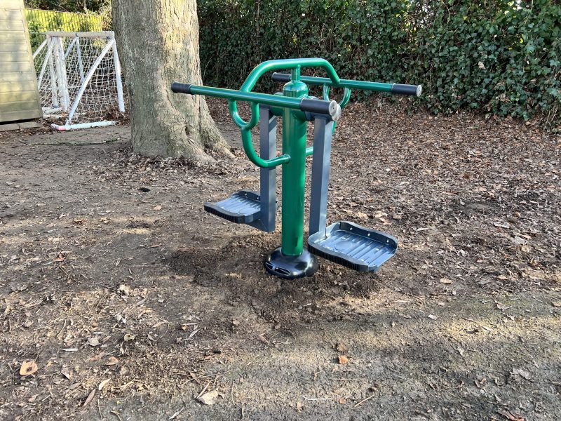 public outdoor gym equipment