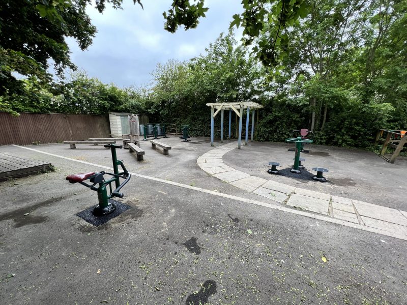 childrens gym equipment kent