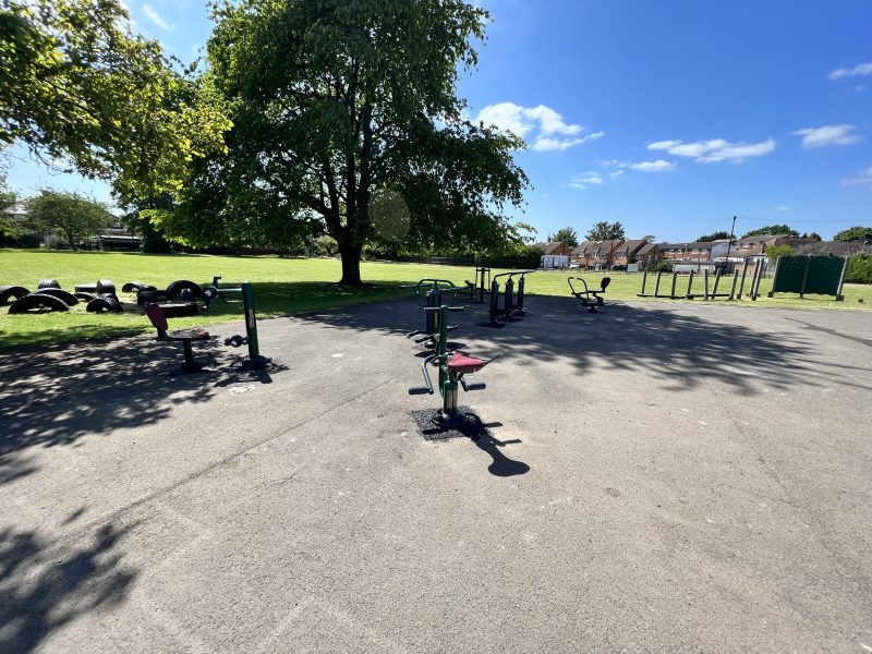 Leighton Buzzard outdoor gyms